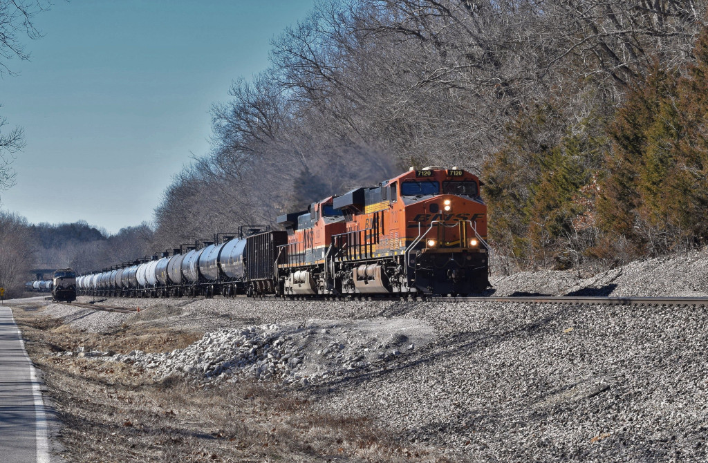 BNSF 7120